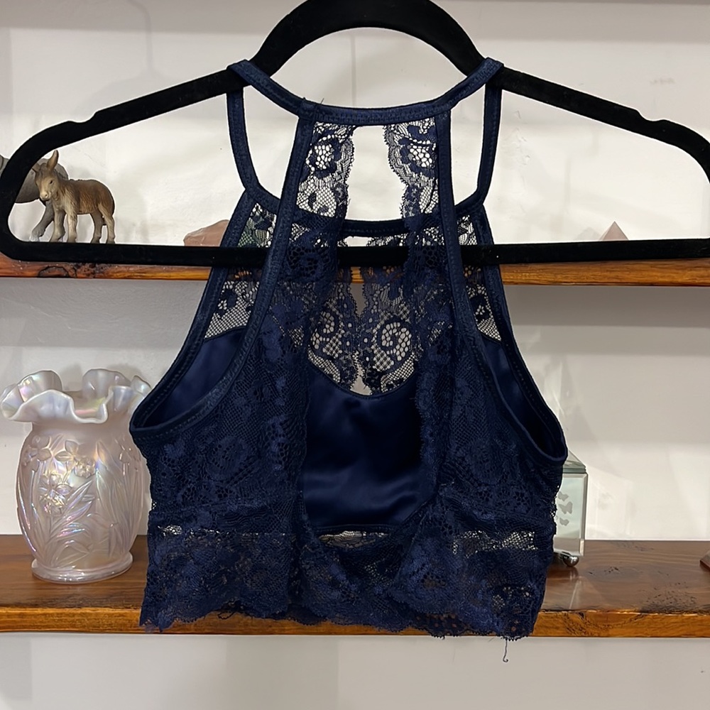 Daytrip Bralette - Picture 2 of 3
